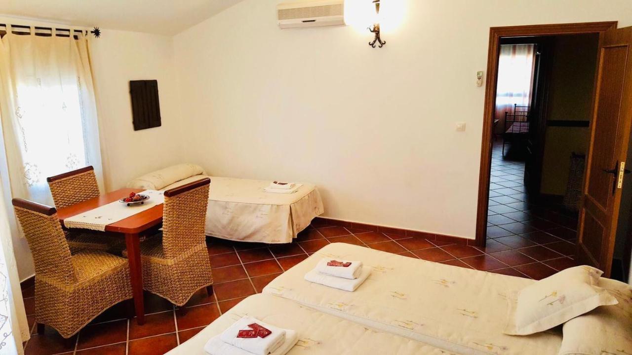 Casa Rural Piedras De Benquerencia ภายนอก รูปภาพ